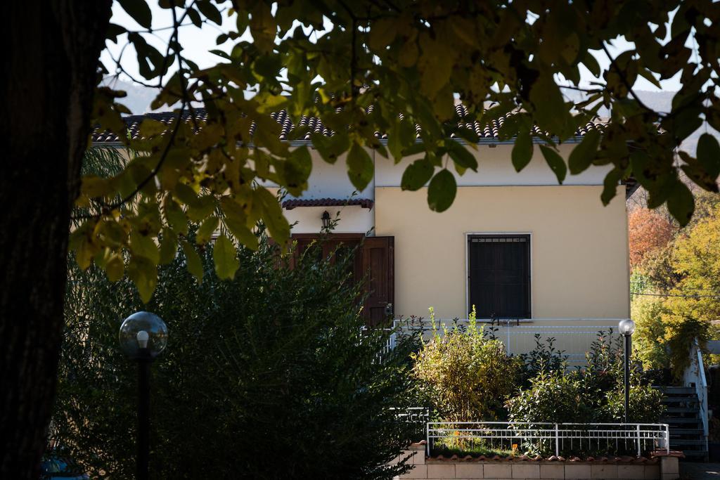 B&B Goccia Savigno Bagian luar foto